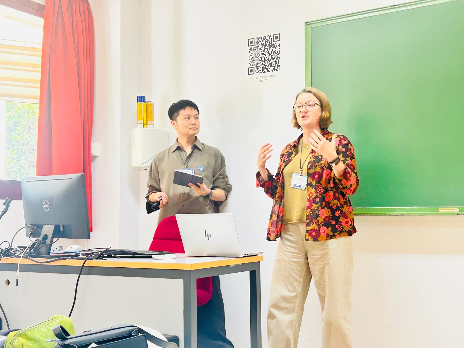 Lucile Desmoulins and Zhao Alexandre Huang presenting at the EUPRERA Annual Congress in Málaga
